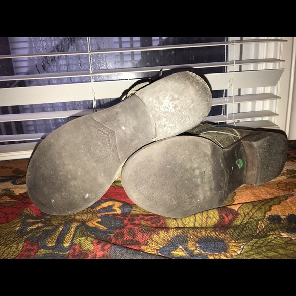 Coconuts by Matisse’ size 8, grey boots - Picture 5 of 5